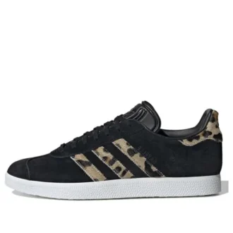 adidas gazelle black yellow 1 1 330x330 - Adidas Gazelle "Black Yellow"