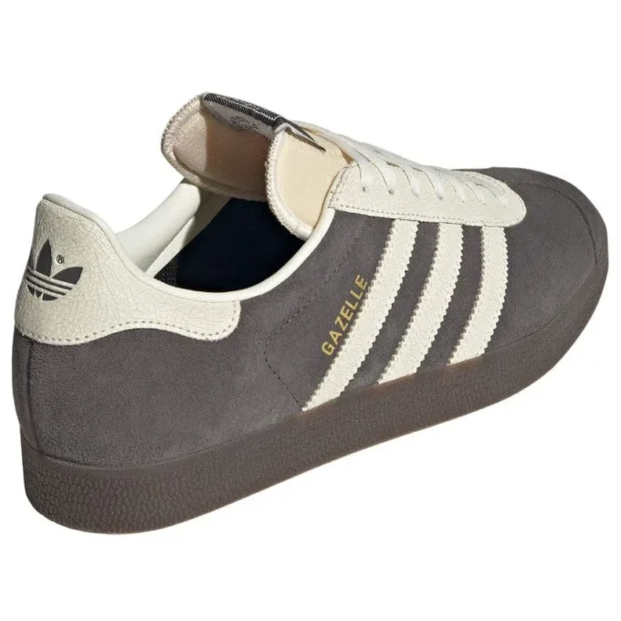 Adidas Gazelle “Dark Brown”