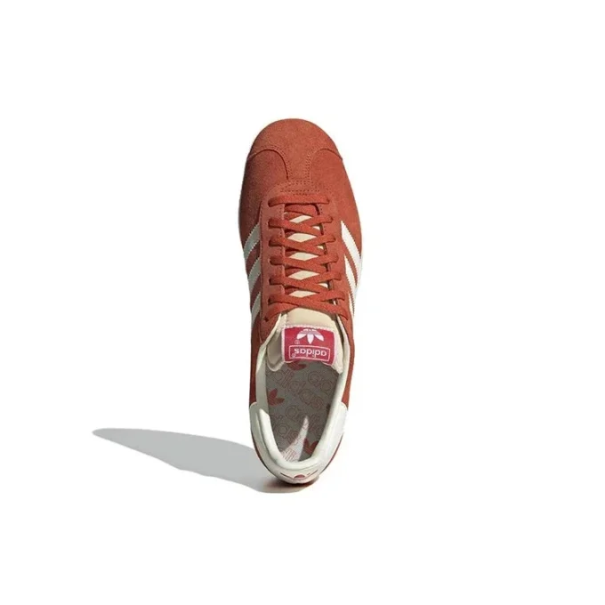 Adidas Gazelle “Pepper Red”