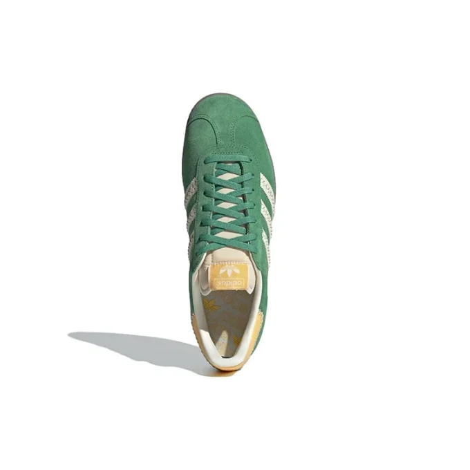 Adidas Gazelle “Preloved Green”
